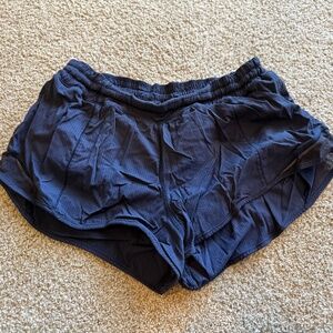 Lululemon Hotty Hot Shorts Size 8